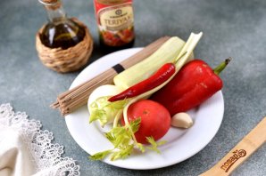 Гречневая лапша с овощами и соусом терияки